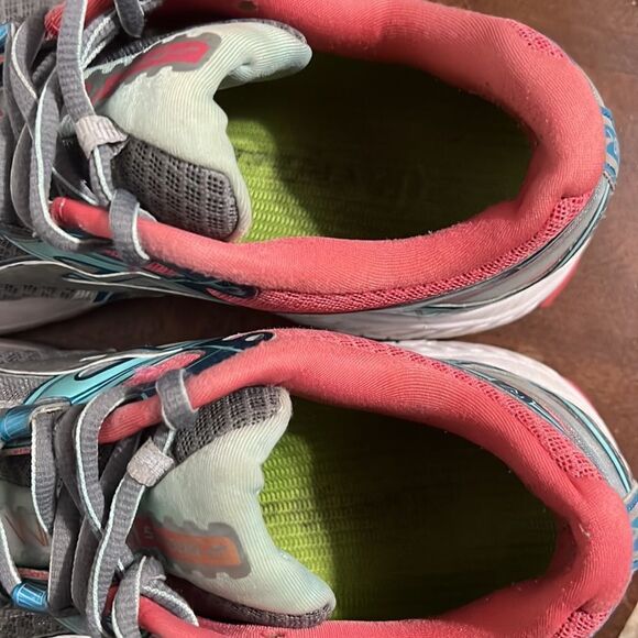 🔥🔥 BROOKS RAVENNA 7 Running shoes - good used condition - Women Sz8 - See Pics - Picture 7 of 10